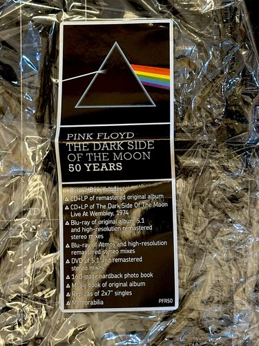Dark side the moon pink - moon,
